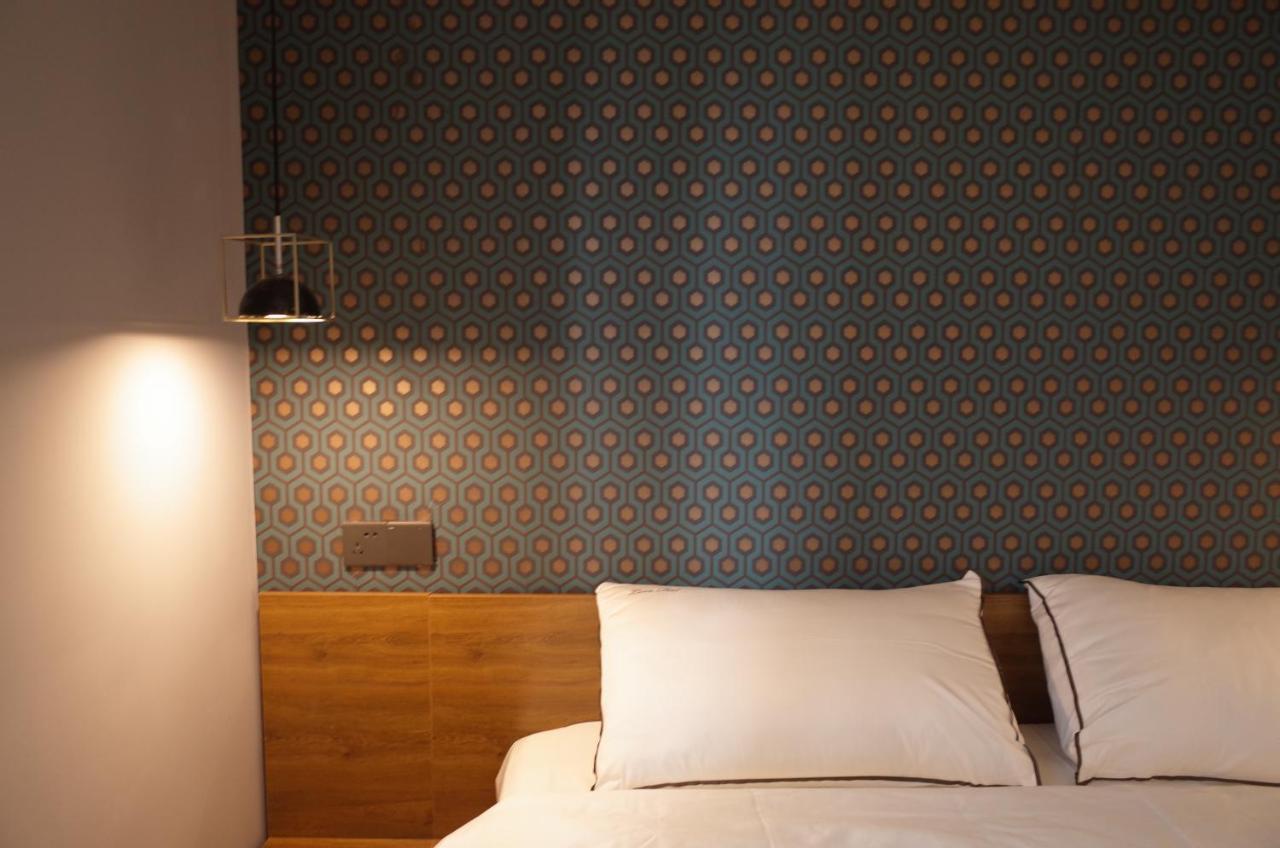 Shanghai Downtown Hills Boutique Guesthouse - Near Metro Line 7, Exit 3, Changping Road Kültér fotó